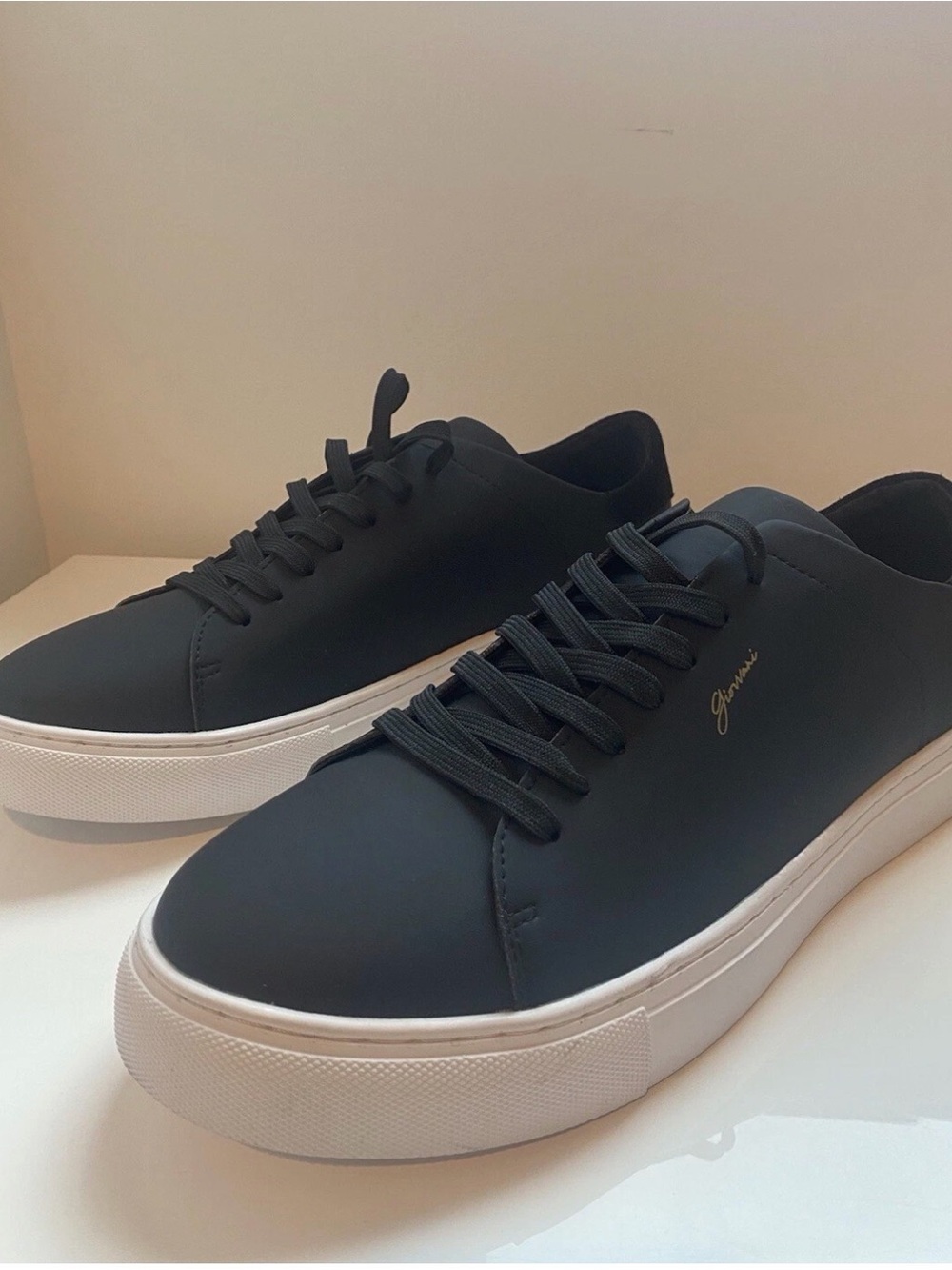 Giovvani Milan THE LORENZO Black Men's Leather Sneaker with White Sole Sz 10 Men - Picture 3 of 7